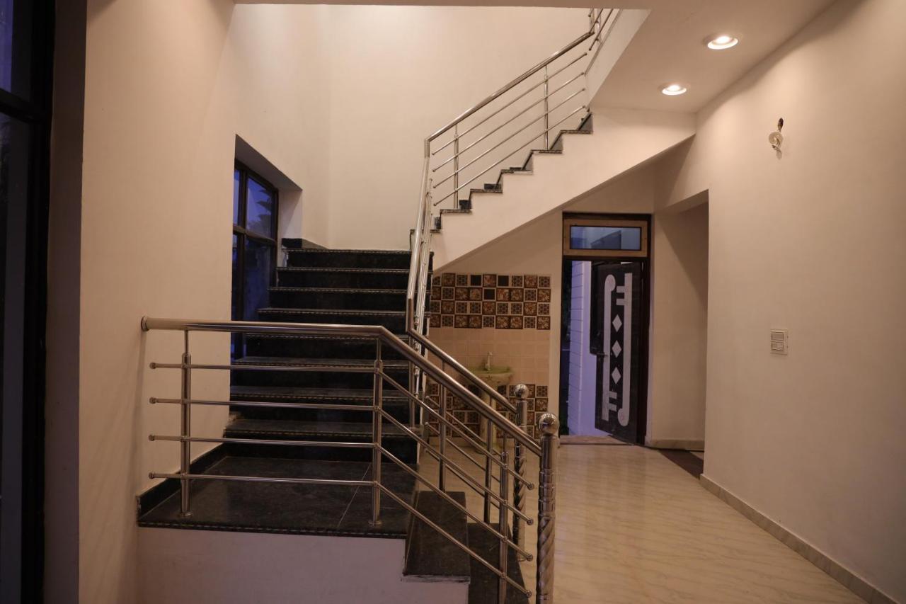 Winter Mountain Resort Pushkar Luaran gambar