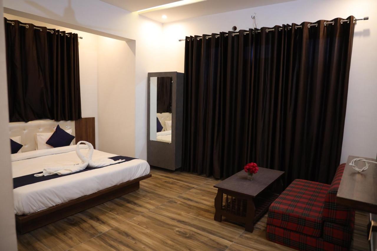 Winter Mountain Resort Pushkar Luaran gambar