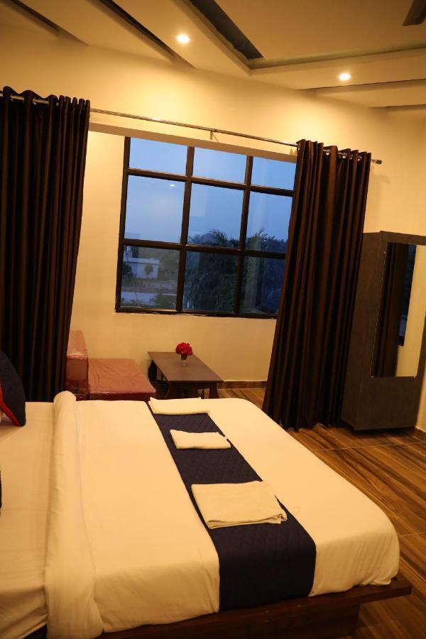 Winter Mountain Resort Pushkar Luaran gambar