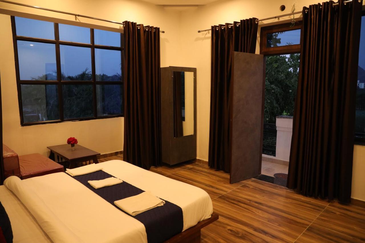 Winter Mountain Resort Pushkar Luaran gambar