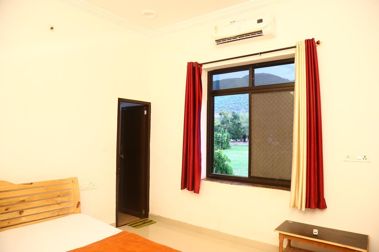 Winter Mountain Resort Pushkar Luaran gambar