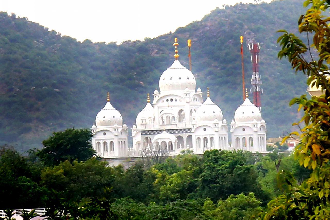Winter Mountain Resort Pushkar Luaran gambar